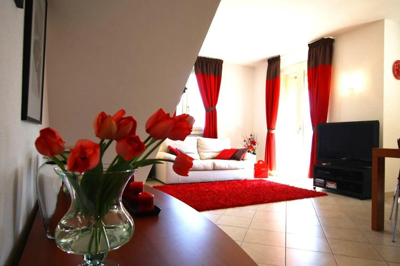 Apartment Theresa Tremezzo 0*,  Italy